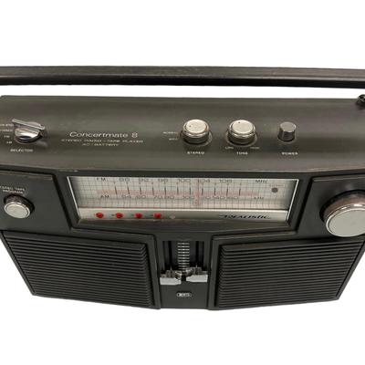 Realistic Concertmate 8 Stereo Radio