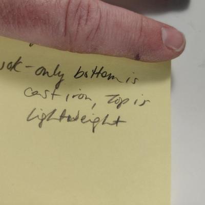 Lodge Cast Iron Wok with Lid- Approx 14 1/2" in Diameter