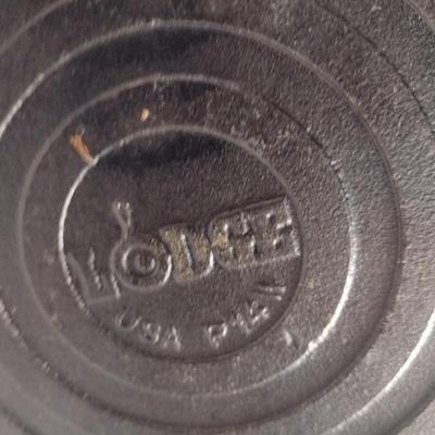 Lodge Cast Iron Wok with Lid- Approx 14 1/2" in Diameter