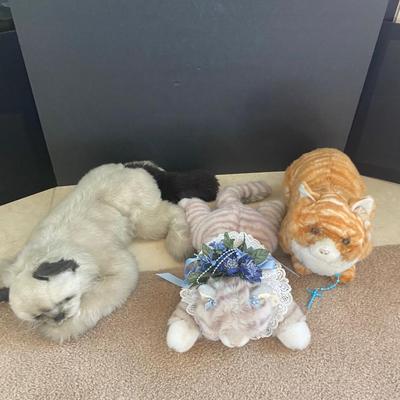 Furry Kitty Friends