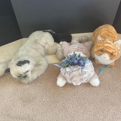Furry Kitty Friends