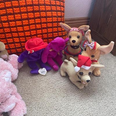 TACO BELL DOGS AND OTHER KID FRIENDLY ITEMS