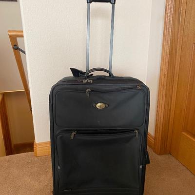 Nice Ricardo of Beverly Hills Luggage