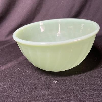 Fire King Jadeite Mixing bowl