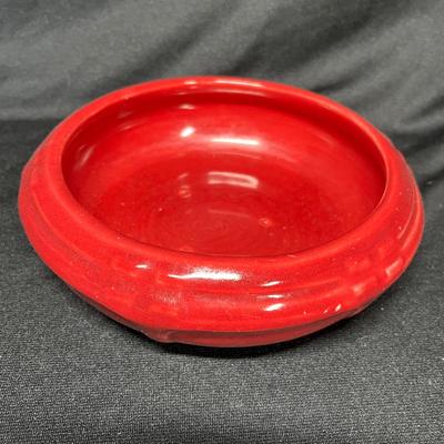 Brush pottery bowl