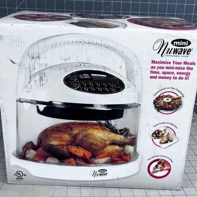 NUWAVE Mini Infrared OVEN New in the Box