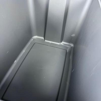 Large & Extra Large STERLITE Gray Tubs