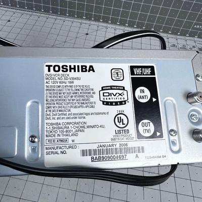 TOSHIBA DVD VHS Digital Player 