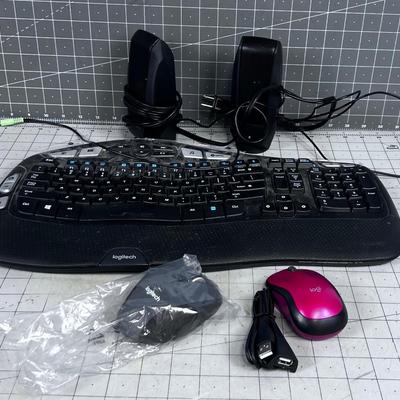 Components Wireless Key Board, Mouse and Speakers