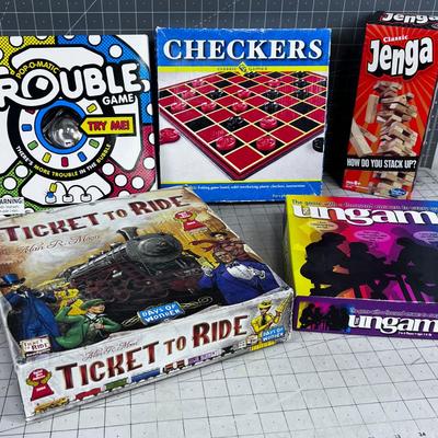 Another Lot of 5 Games: Checkers, JENGA plus more! 