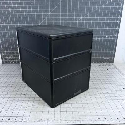Small Desk Top Plastic Drawer thing