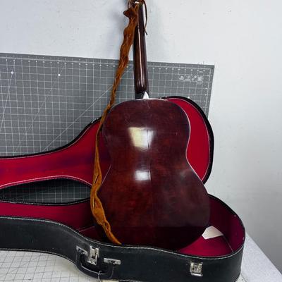 BEAUTIFUL - Yamaha FG75 Acoustic Guitar