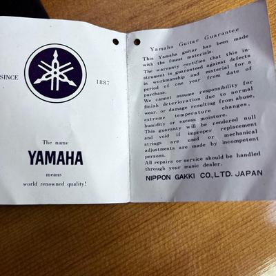 BEAUTIFUL - Yamaha FG75 Acoustic Guitar