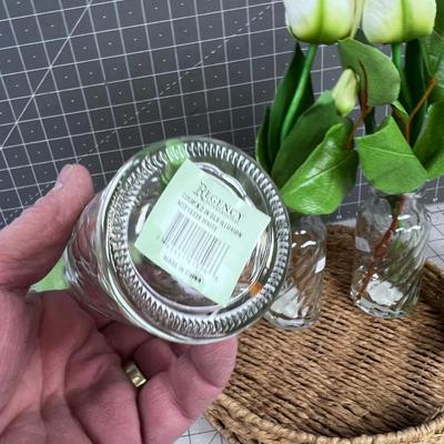 Tulip with Vases NEW in a basket Tray
