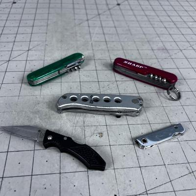 5 Folding Knives, Collection 