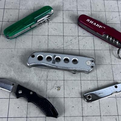 5 Folding Knives, Collection 