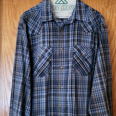 Two Men's Pendleton Shirts Size XL