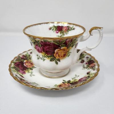 Fine Bone China Tea Cups & Saucers Royal Albert + More