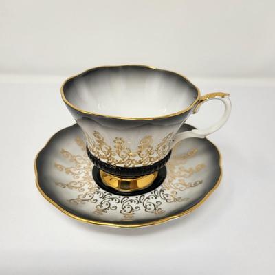 Fine Bone China Tea Cups & Saucers Royal Albert + More