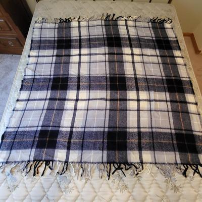Vintage Wool Blankets Pendleton, Hudson Bay & More