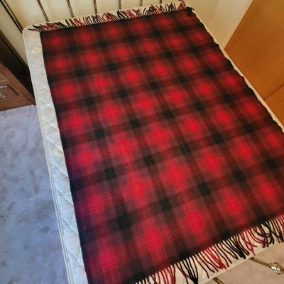 Vintage Wool Blankets Pendleton, Hudson Bay & More
