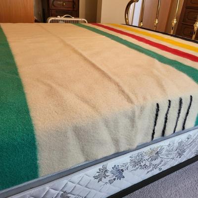 Vintage Wool Blankets Pendleton, Hudson Bay & More