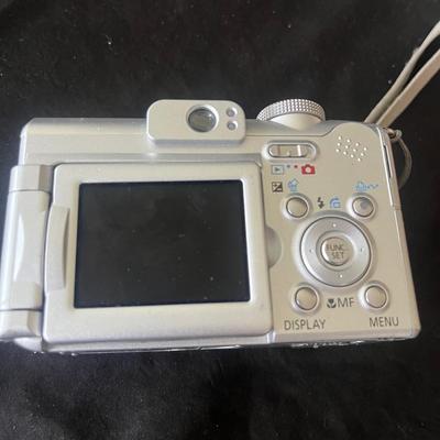 Canon Powershot A610 Digital Camera & Omni Scan Scanner (LR-MG)