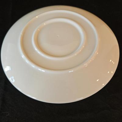 12 Place Setting Gorham and Flintridge 'Contessa' China Set (K-DW)