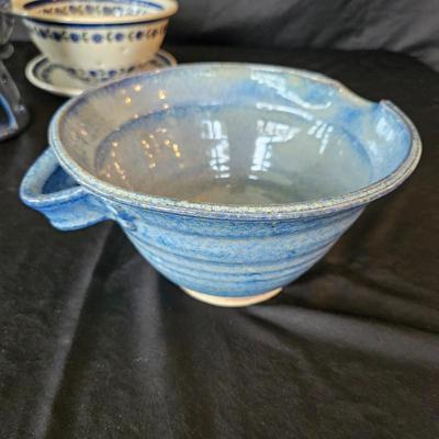 Blue Themed Kitchen Pottery Pieces: Apple Baker, Berry Bowl, & More (K-DW)