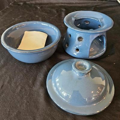 Blue Themed Kitchen Pottery Pieces: Apple Baker, Berry Bowl, & More (K-DW)