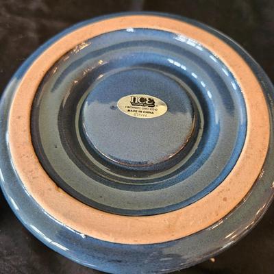 Blue Themed Kitchen Pottery Pieces: Apple Baker, Berry Bowl, & More (K-DW)