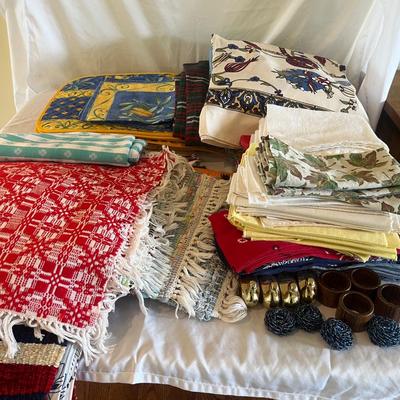 Linens, Runners, Tablecloths & More (E-MG)