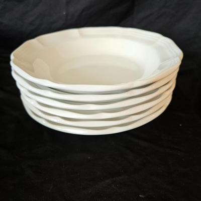 Mikasa French Countryware Dish Set (K-DW)