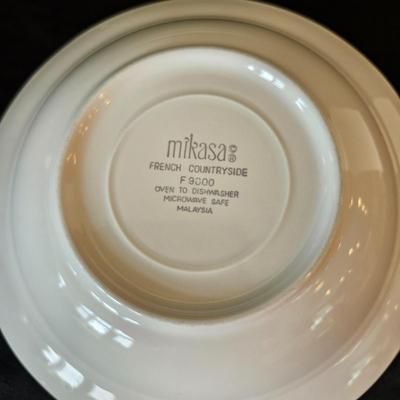 Mikasa French Countryware Dish Set (K-DW)