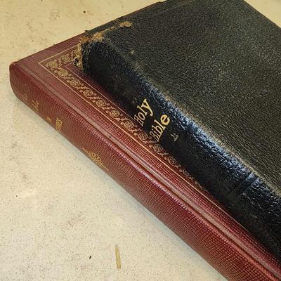 Vintage lot of Bibles