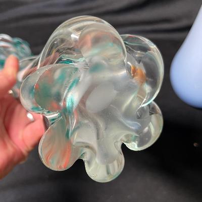 Art glass bud vases
