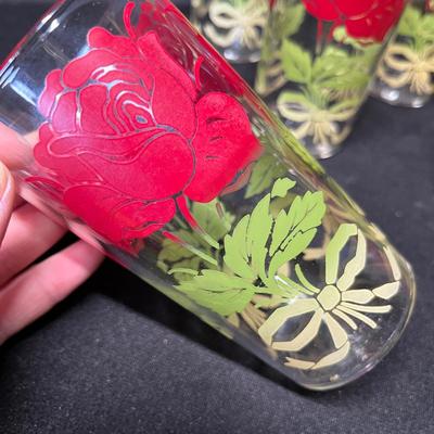Vintage roses tumblers