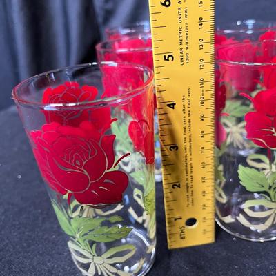 Vintage roses tumblers
