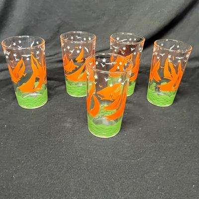 Sailing ships glasses