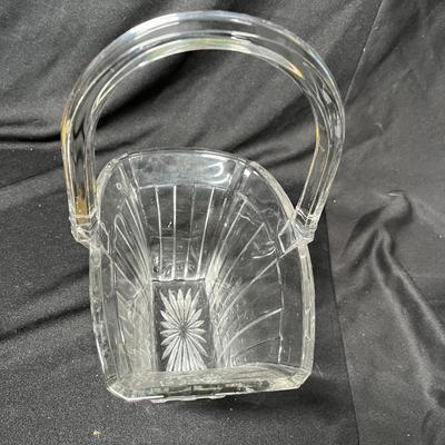 Heisey Paneled Basket