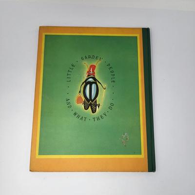 Various Vintage Children's Hardback Books (3)