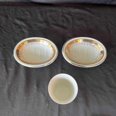 Powder Room Essentials (E-MG)