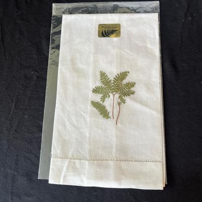 Powder Room Essentials (E-MG)