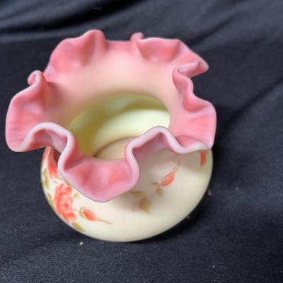 Fenton burmese vase