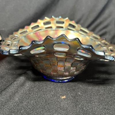 Carnival glass small bowls