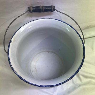 Vintage Enamel Cookware and More (BS-MK)