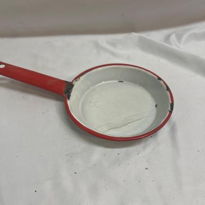 Vintage Enamel Cookware and More (BS-MK)