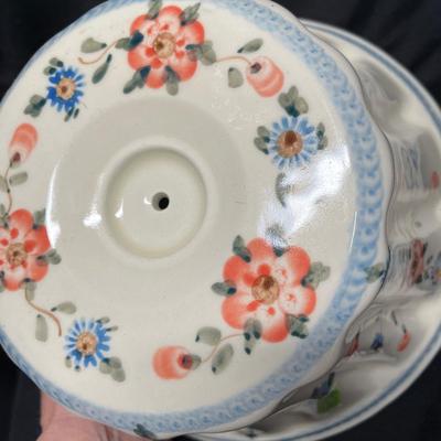 Polish pottery bundt pan