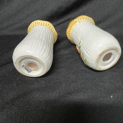 Merry Mushrooms Shakers
