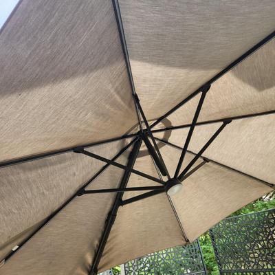 10 Foot Wide Sunbrella Patio Deck Umbrella w Light